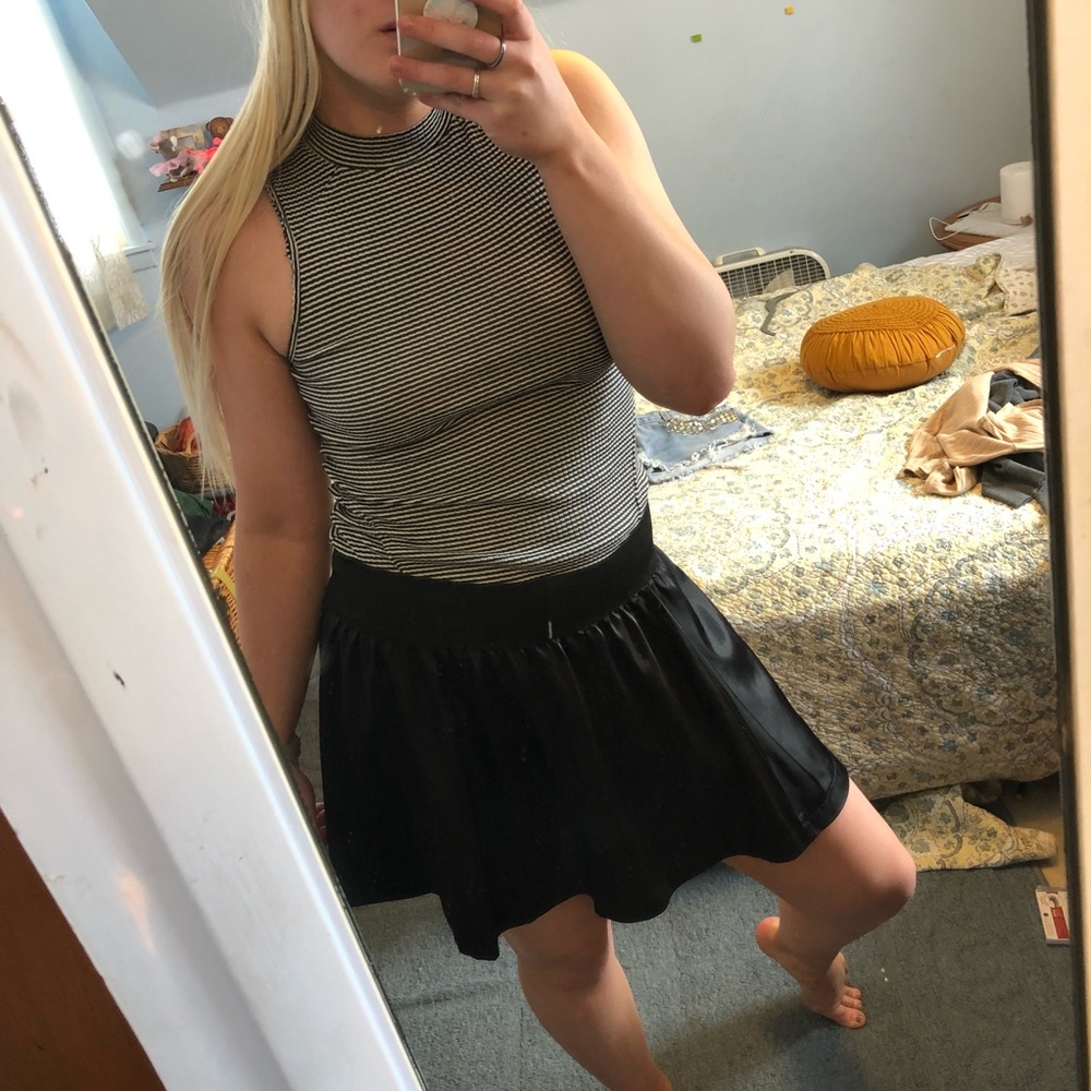 Turtleneck Sleeveless Top🎉